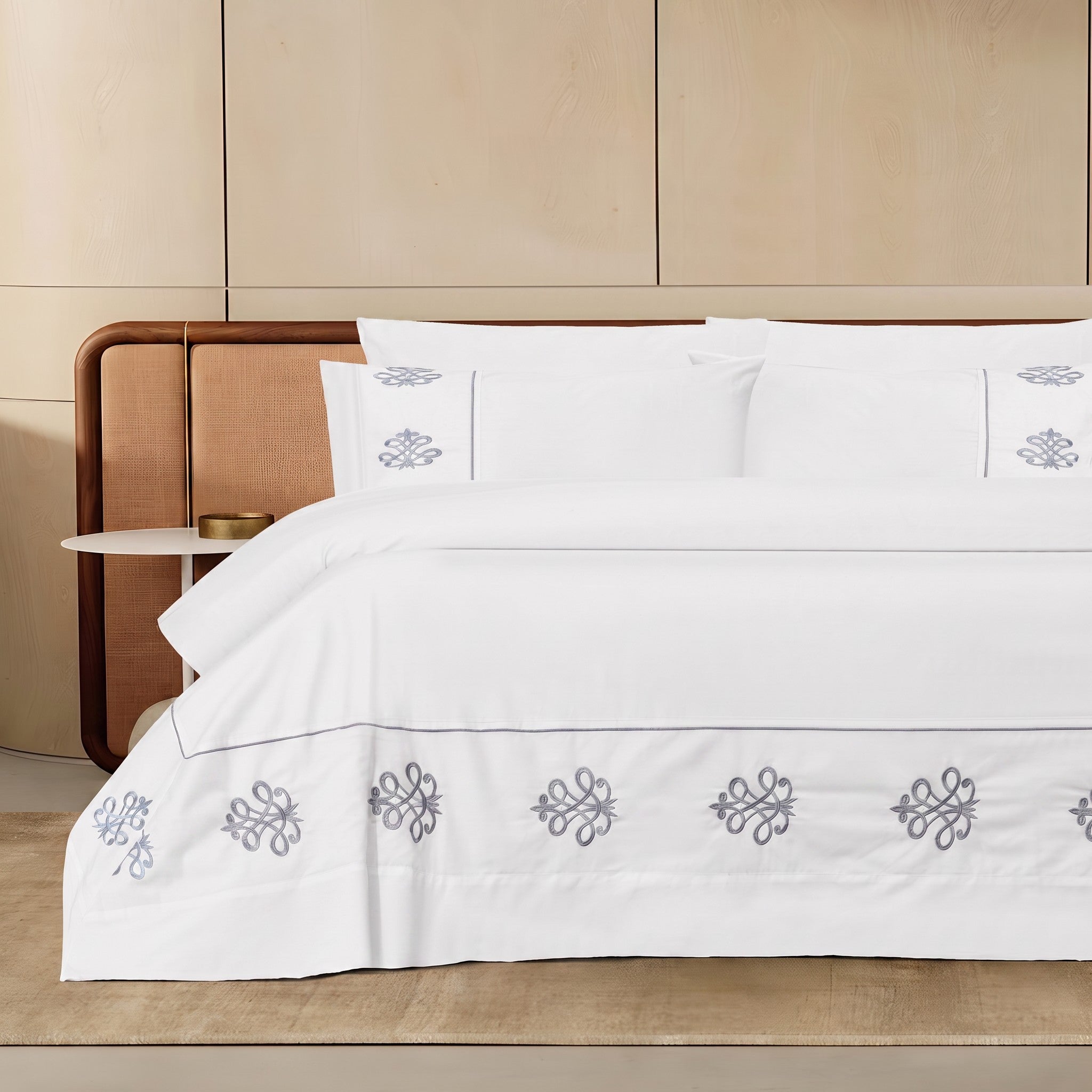 Isabella Luxury Duvet Cover Set – Complete 6-Piece Bedding Set
