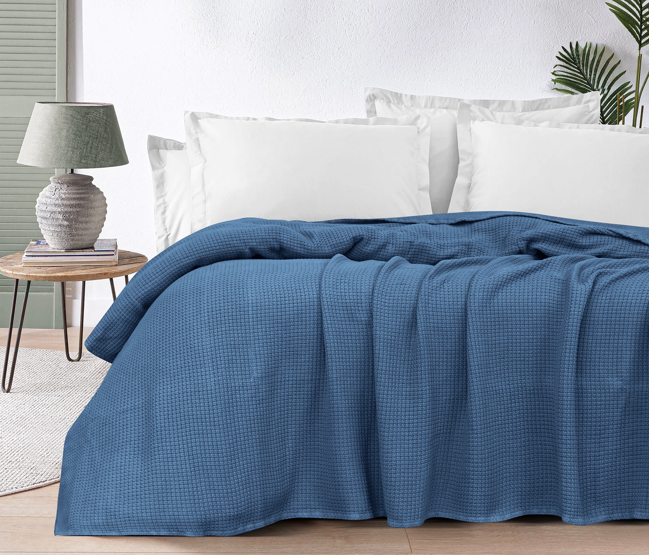 Egyptian cotton Milano throw blanket,ultra-soft & lightweight with an elegant woven design ,king size 255x225 cm ,Indigo Color