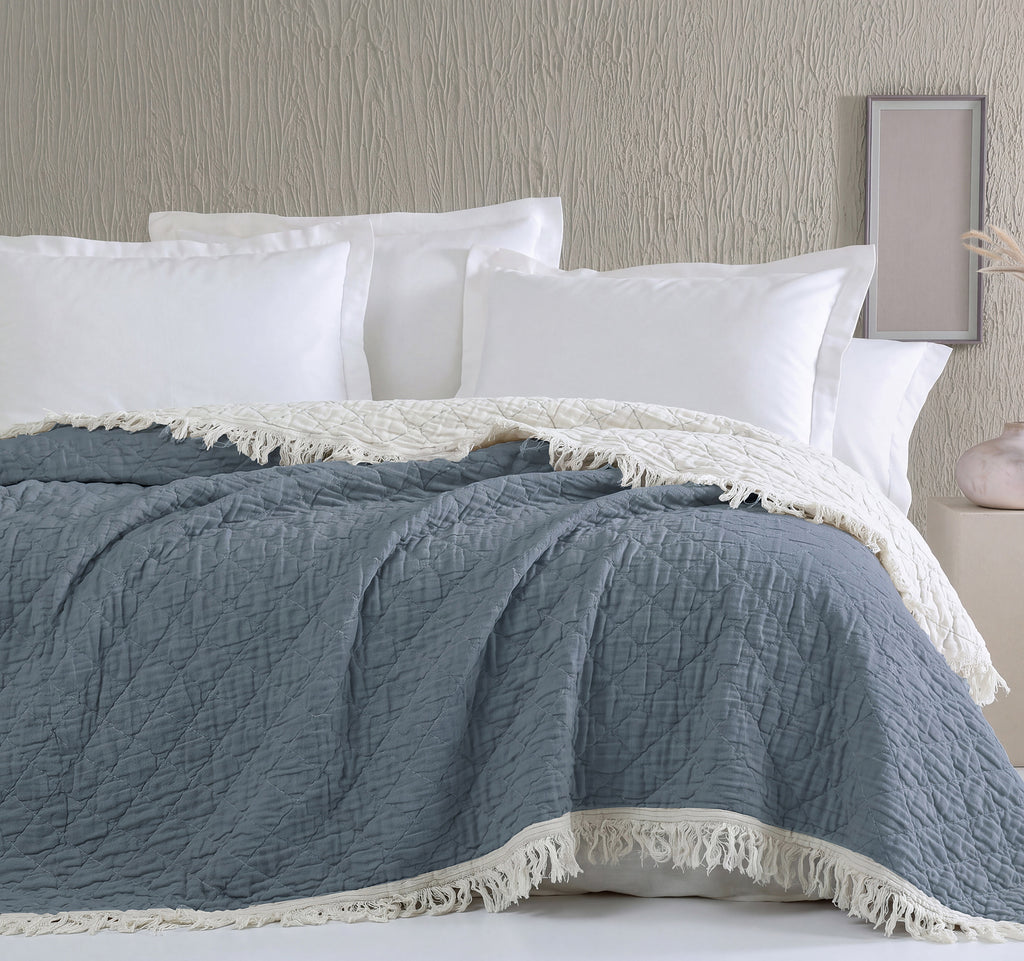 LunaTextured Bedspread – Soft Woven Coverlet with Decorative Fringe