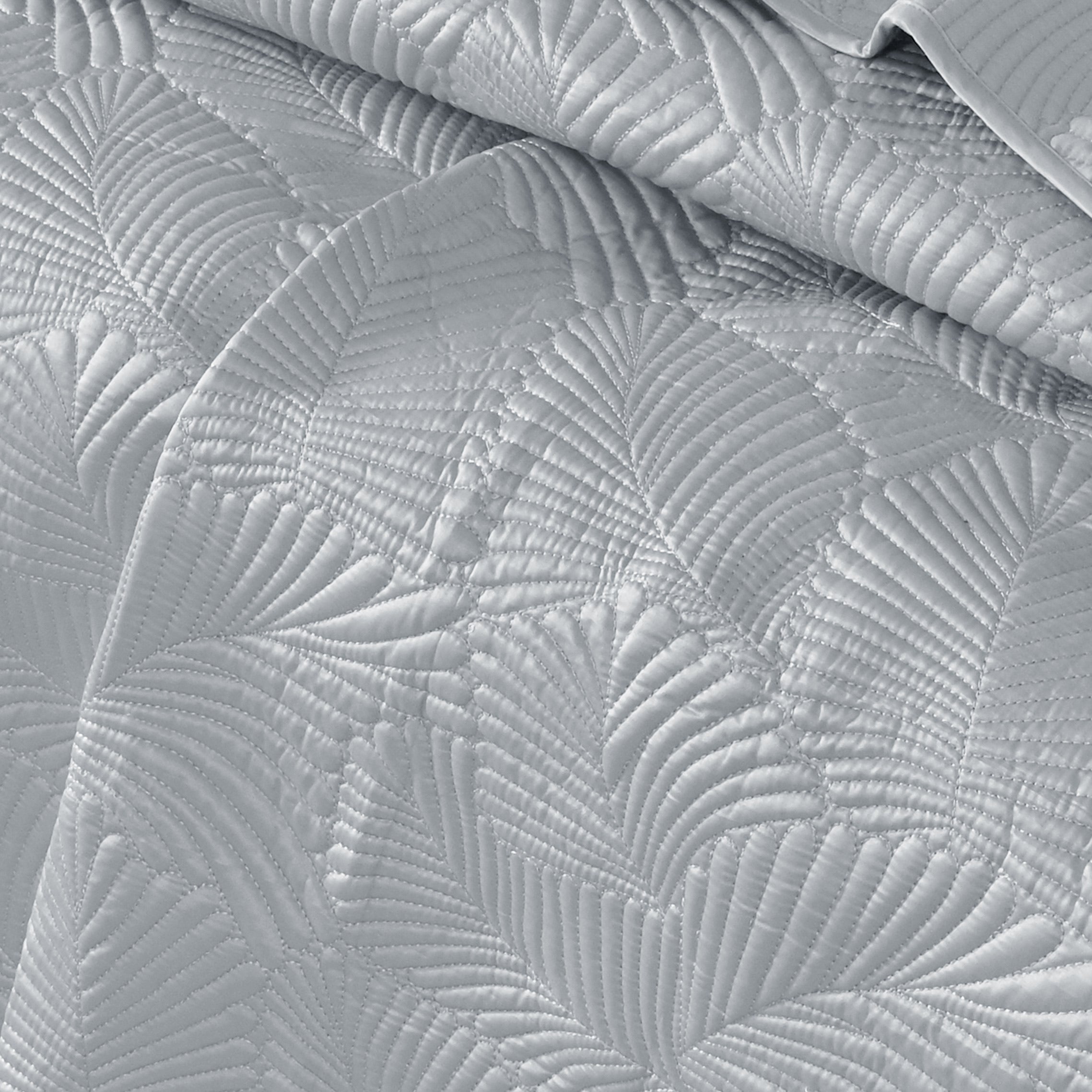300 TC Satin Palma quilt Light, Soft & Breathable