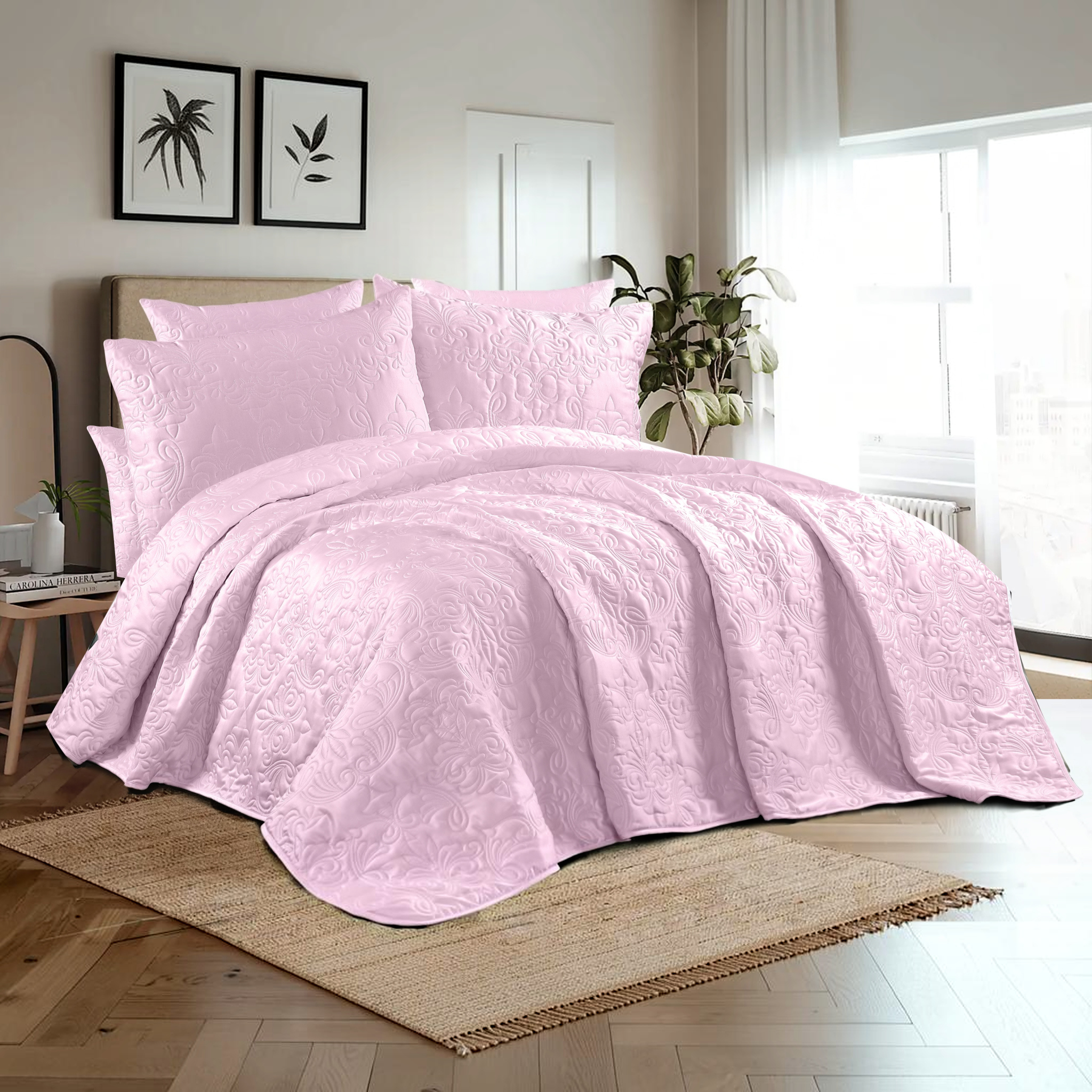 300 TC Satin Royal quilt set with 2 Pillow cases Light, Soft & Breathable