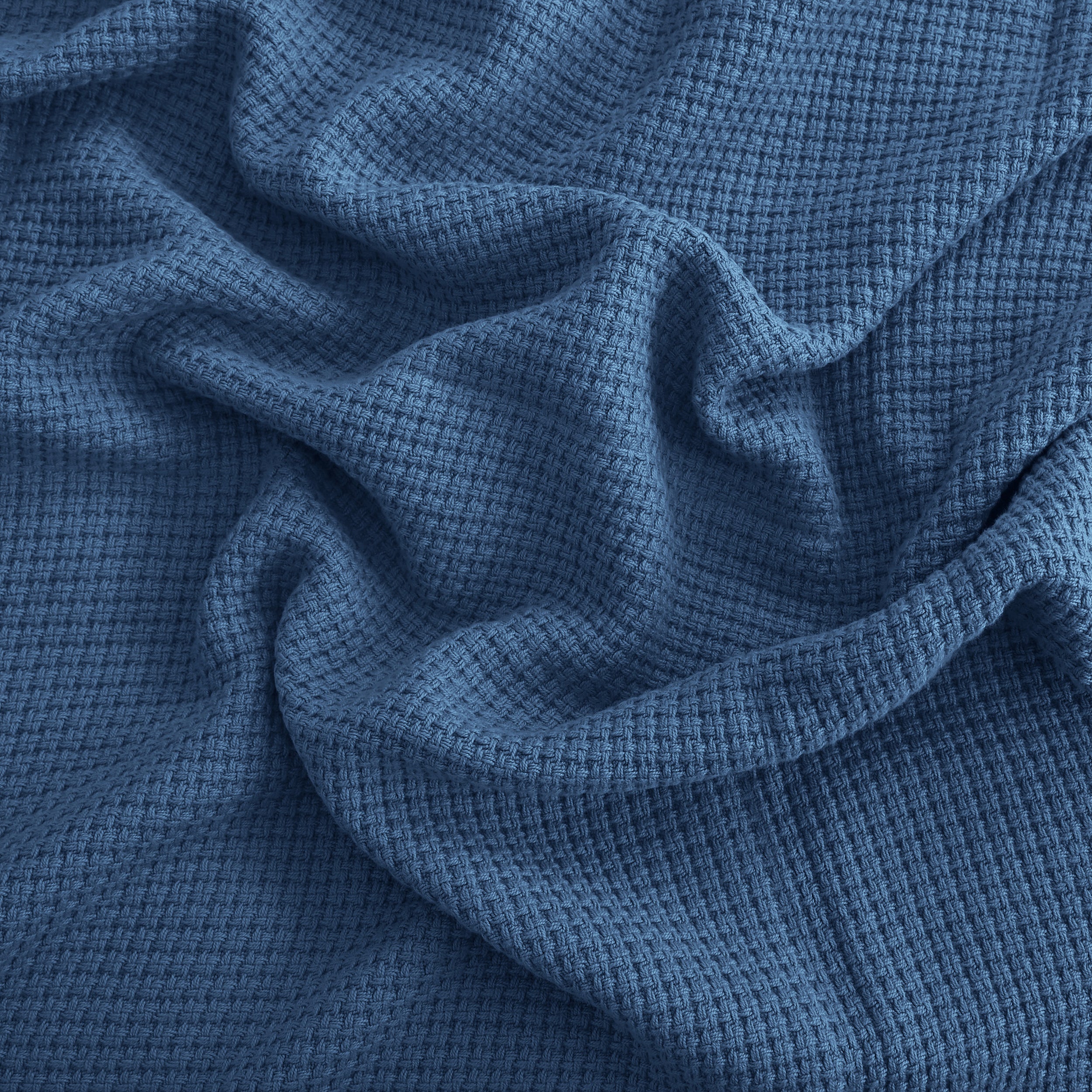 Egyptian cotton Milano throw blanket,ultra-soft & lightweight with an elegant woven design ,king size 255x225 cm ,Indigo Color