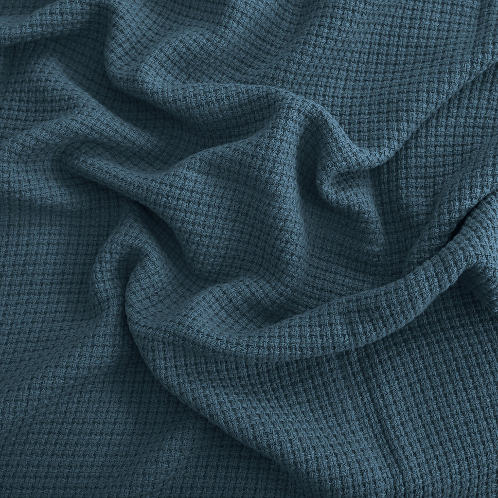 Egyptian cotton Milano throw blanket,ultra-soft & lightweight with an elegant woven design ,king size 255x225 cm ,Teal Color