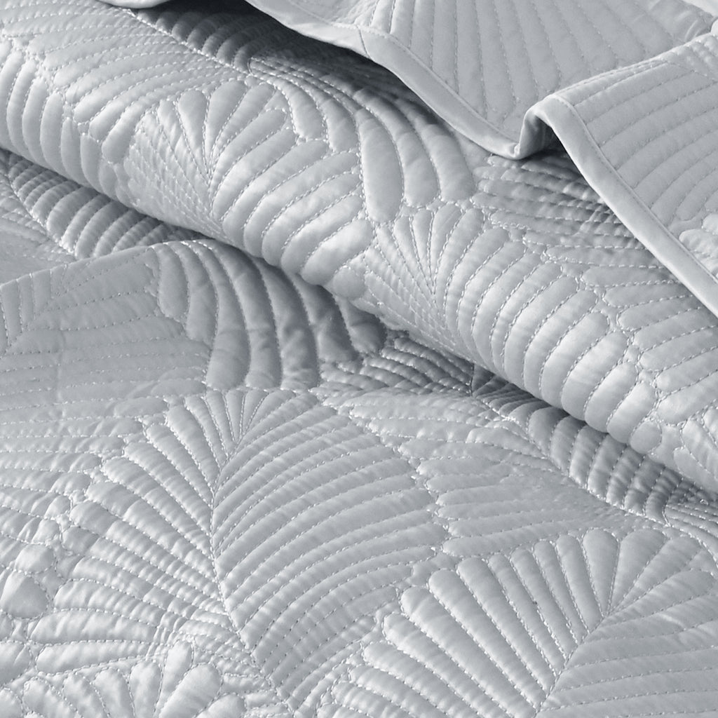 300 TC Satin Palma quilt Light, Soft & Breathable