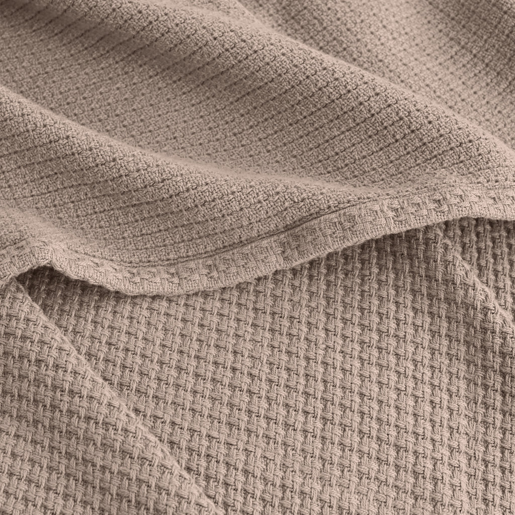 Egyptian cotton Milano throw blanket,ultra-soft & lightweight with an elegant woven design ,king size 255x225 cm ,Latte  Color