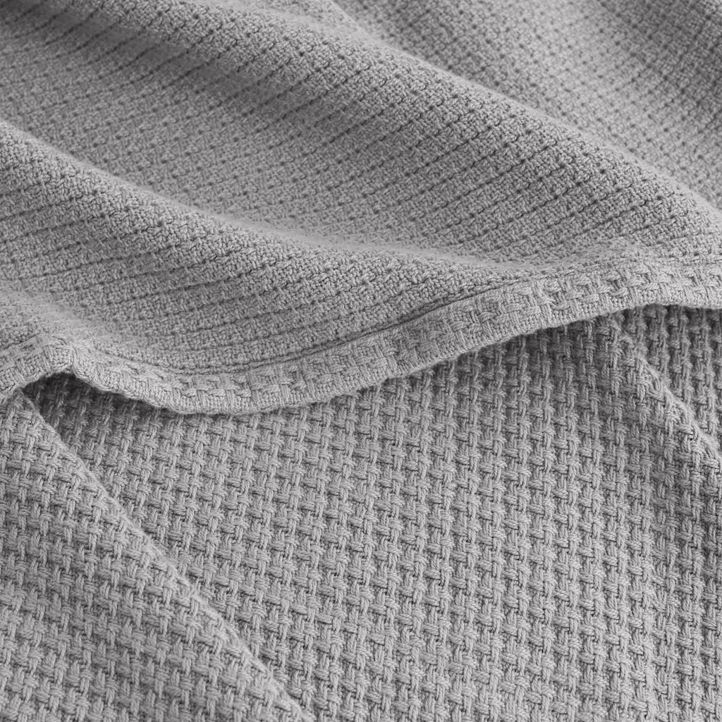Egyptian cotton Milano throw blanket,ultra-soft & lightweight with an elegant woven design ,king size 255x225 cm ,Light Gray Color