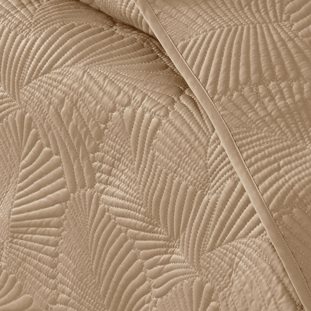300 TC Satin Palma quilt Light, Soft & Breathable