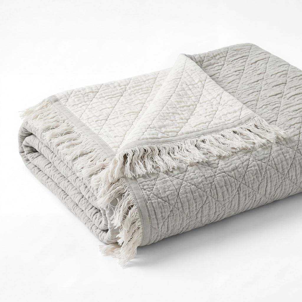 LunaTextured Bedspread – Soft Woven Coverlet with Decorative Fringe