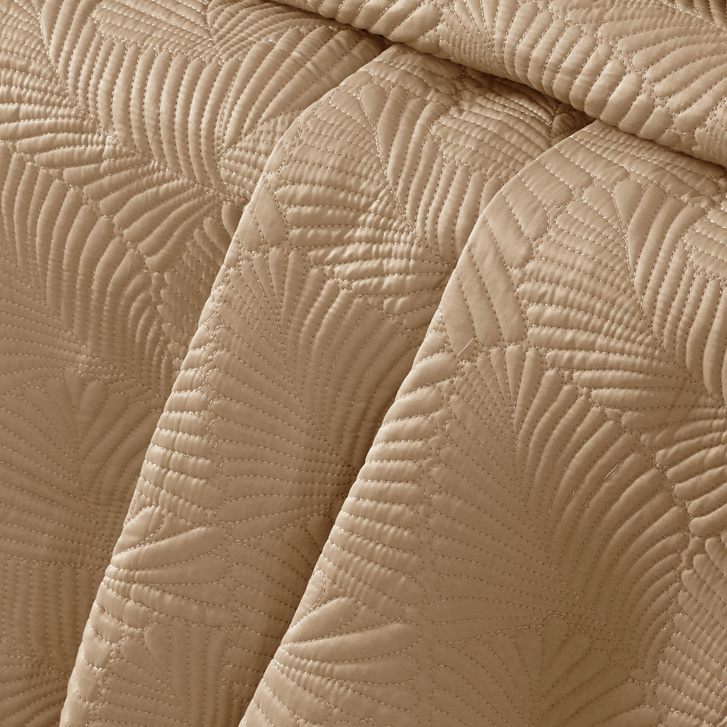 300 TC Satin Palma quilt Light, Soft & Breathable