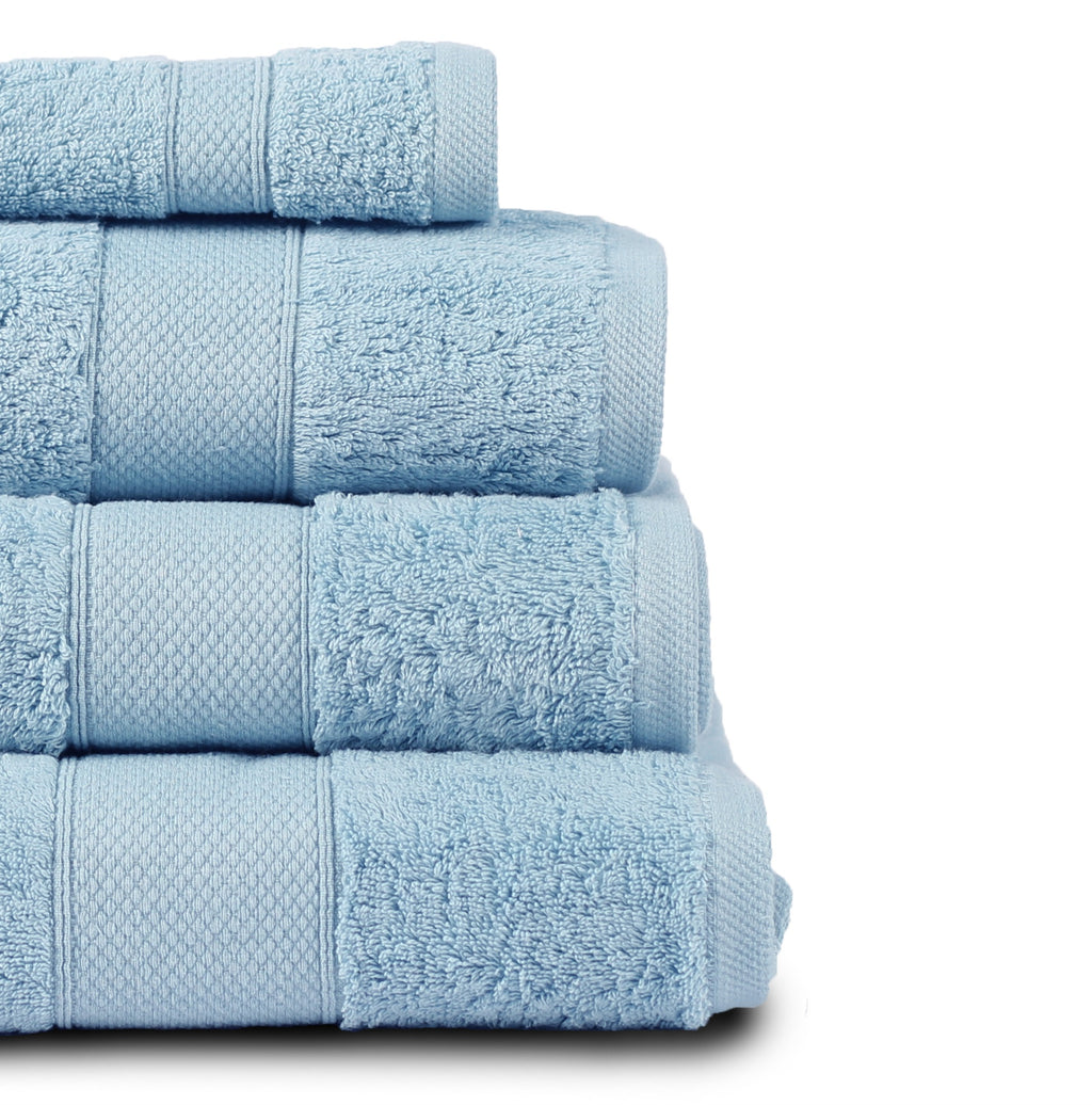 Basic Bath Towel Set, Pack of 5 Pieces  Highly Absorbent , Ideal for Hotel, Spa and Everyday Bathroom Use.