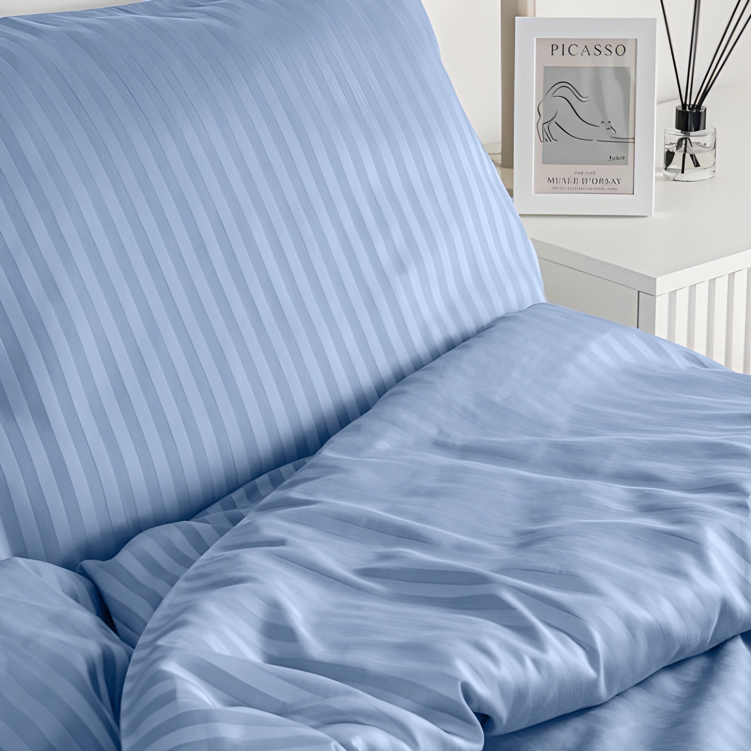Luxury Satin Stripe Duvet Cover set – 1 cm Stripes ,Hotel Style Bedding (Baby Blue)