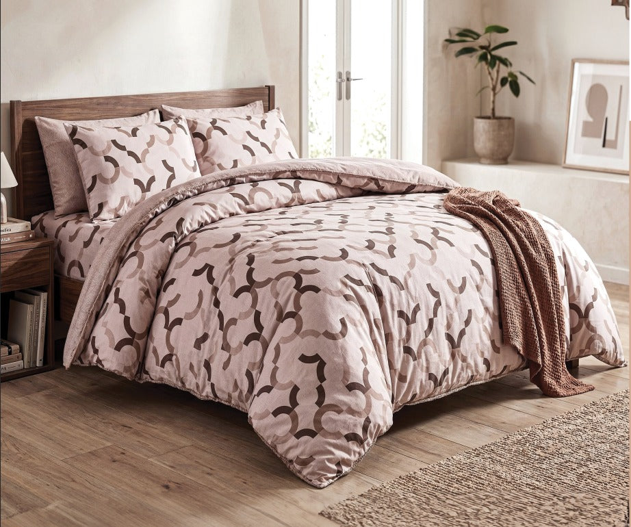 Punti Luxury 100% Cotton Printed Bedding Set – Soft, Breathable & Comfortable