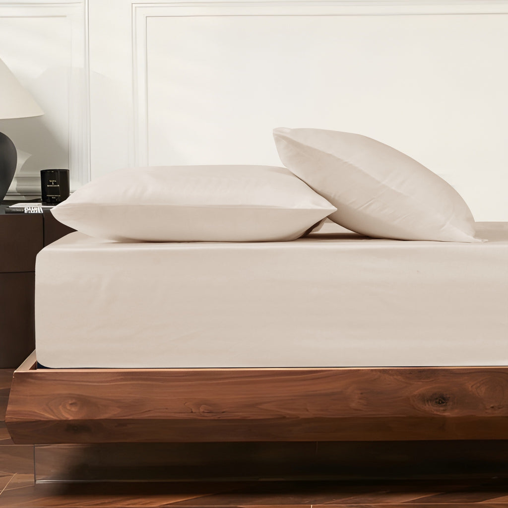 Luxury 300 TC 100% Cotton Fitted Sheet Set, Soft & Breathable Bed Sheets, Deep Pocket Fitted Sheet with Pillowcases
